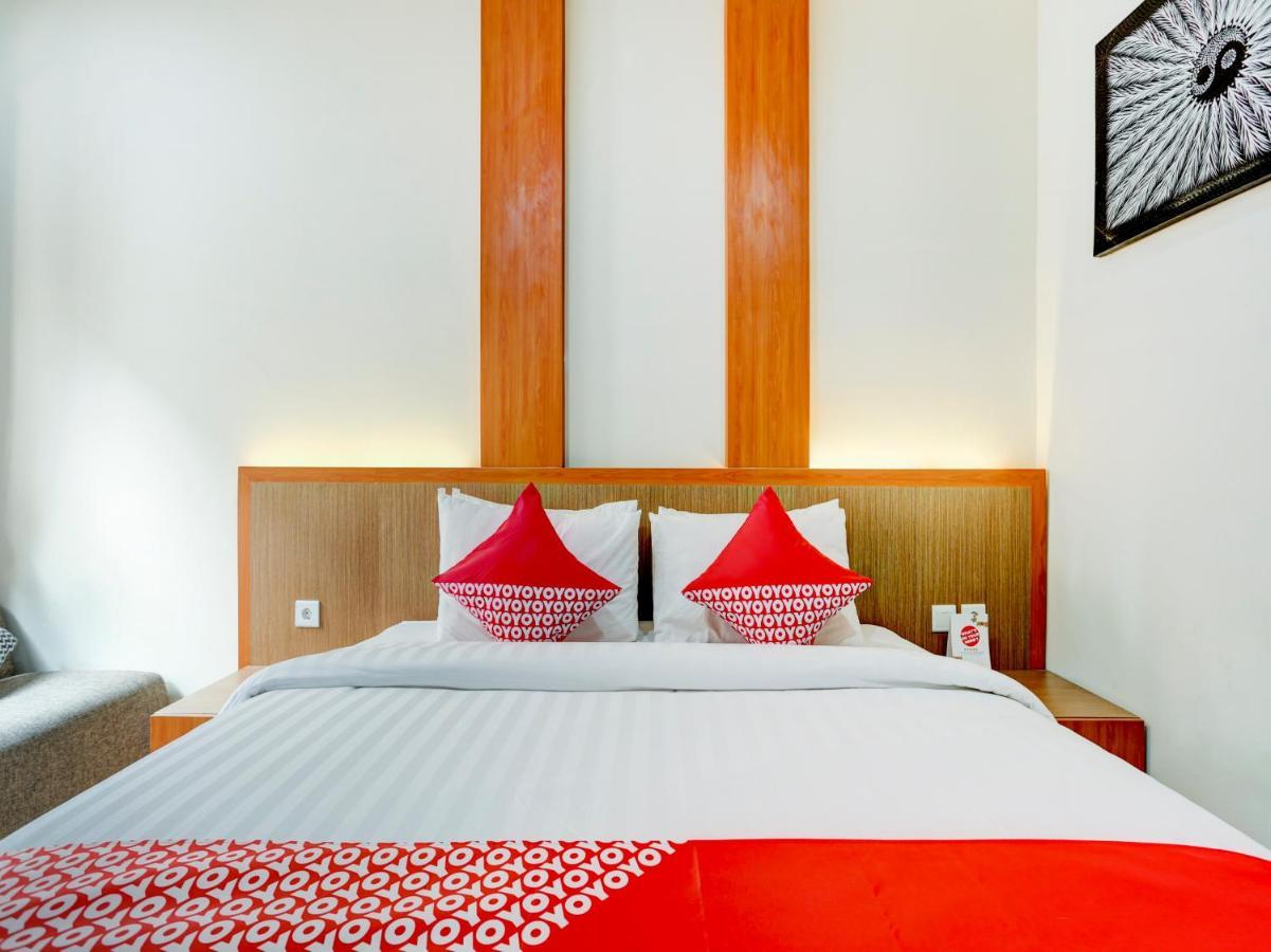 Super Oyo Capital O 90291 Vin Stay Petanu Pesanggaran Extérieur photo