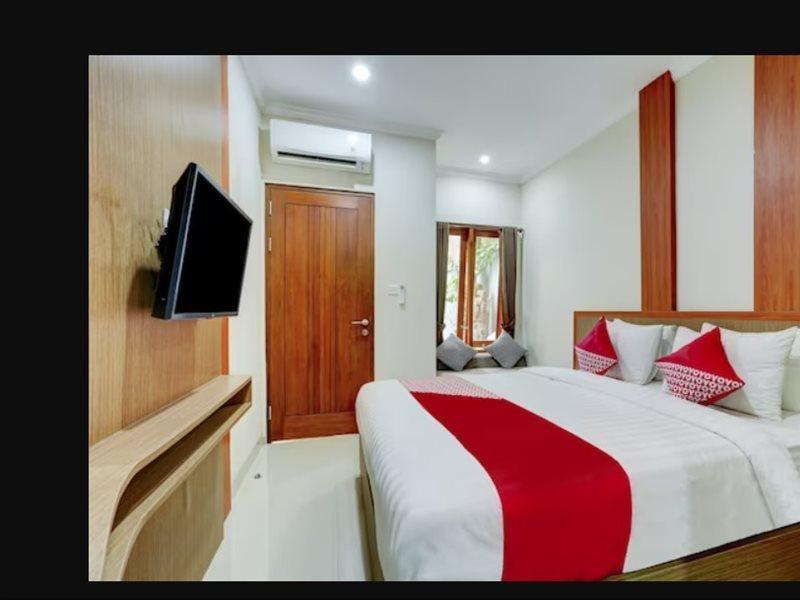 Super Oyo Capital O 90291 Vin Stay Petanu Pesanggaran Extérieur photo
